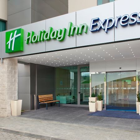 Holiday Inn Express Lisbon Airport, An Ihg Hotel Екстер'єр фото